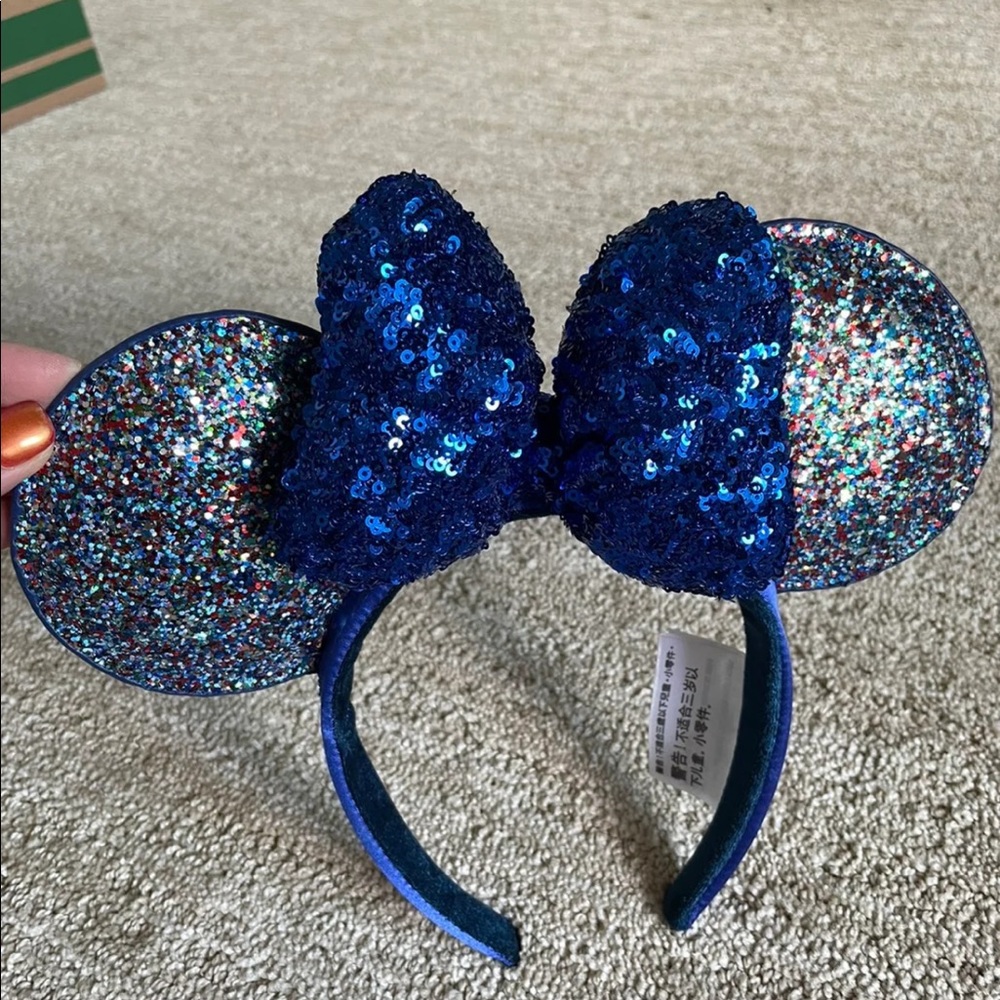 Disney 2020 Blue sequin and glitter Minnie ears